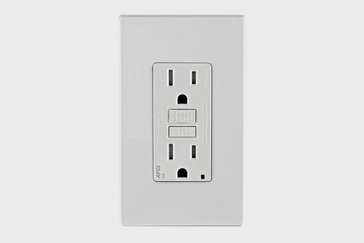 Acfi Power Outlet