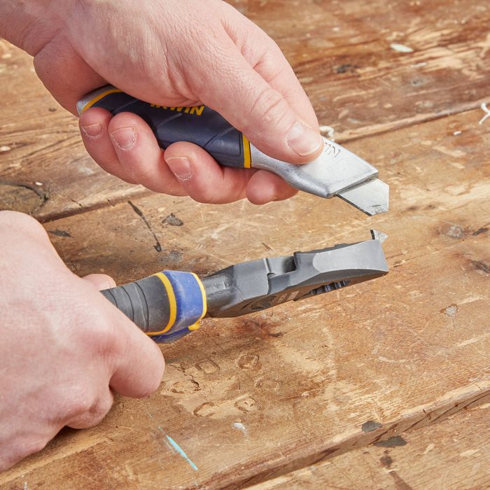 Blade Life Exterder Pliers Trick