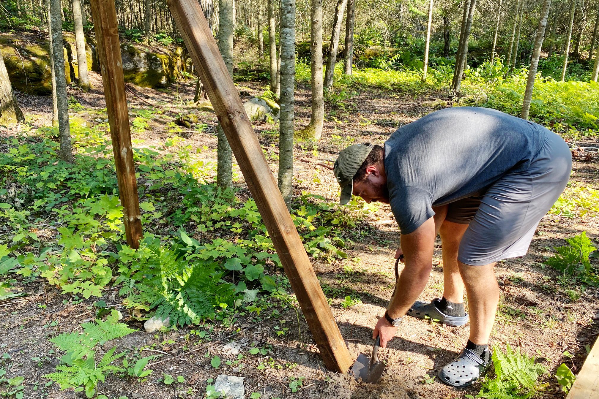 Level the swing frame