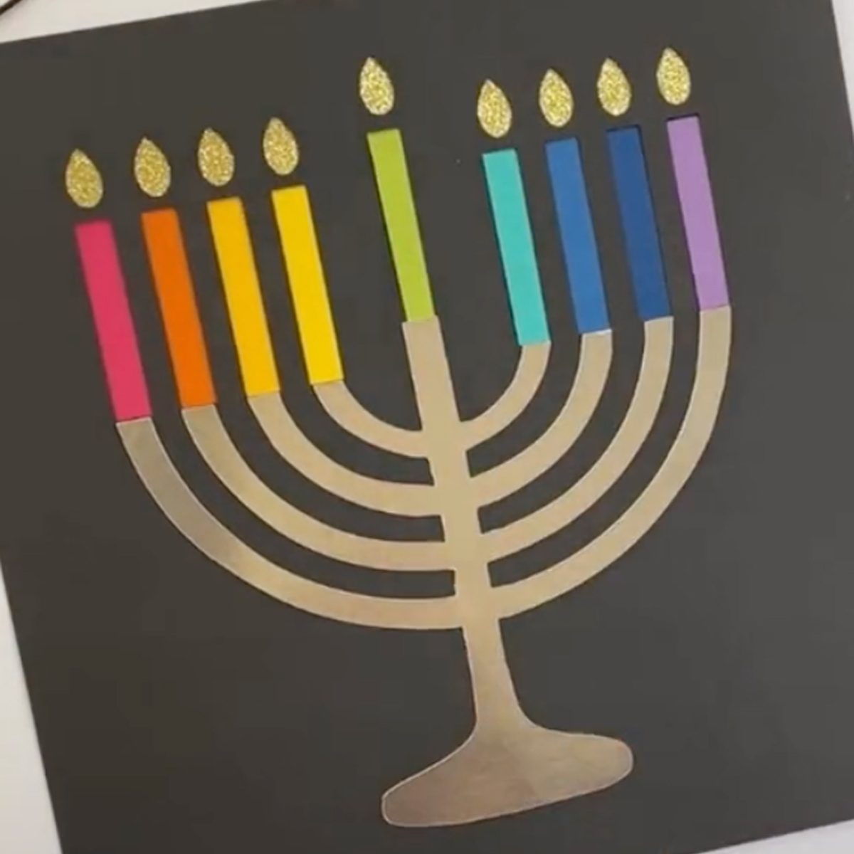 Menorah Wall Hanging Courtesy @madebyilyssa Via Tiktok