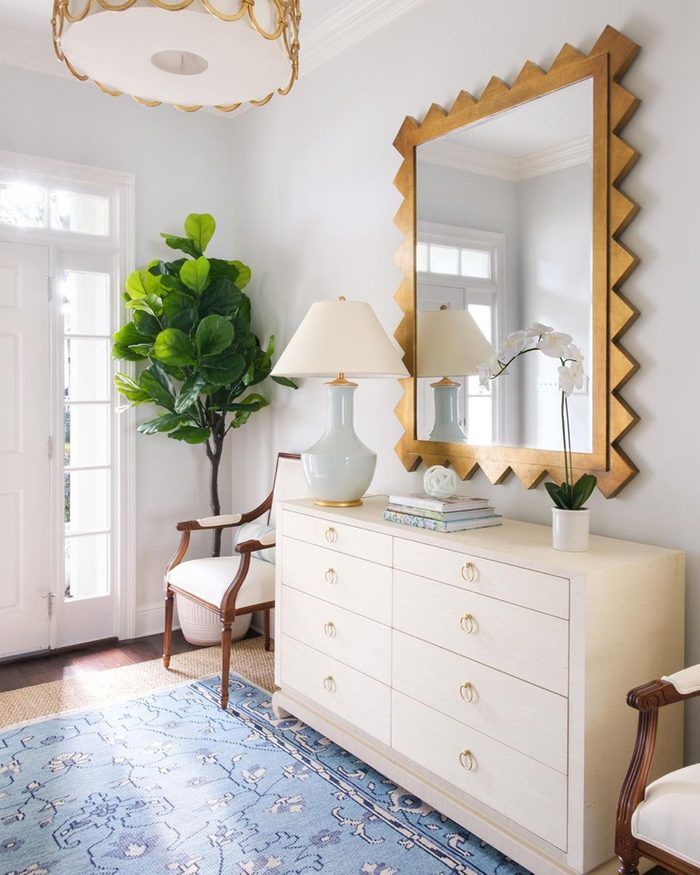 Classic Courtesy @hattiesparks Via Instagram