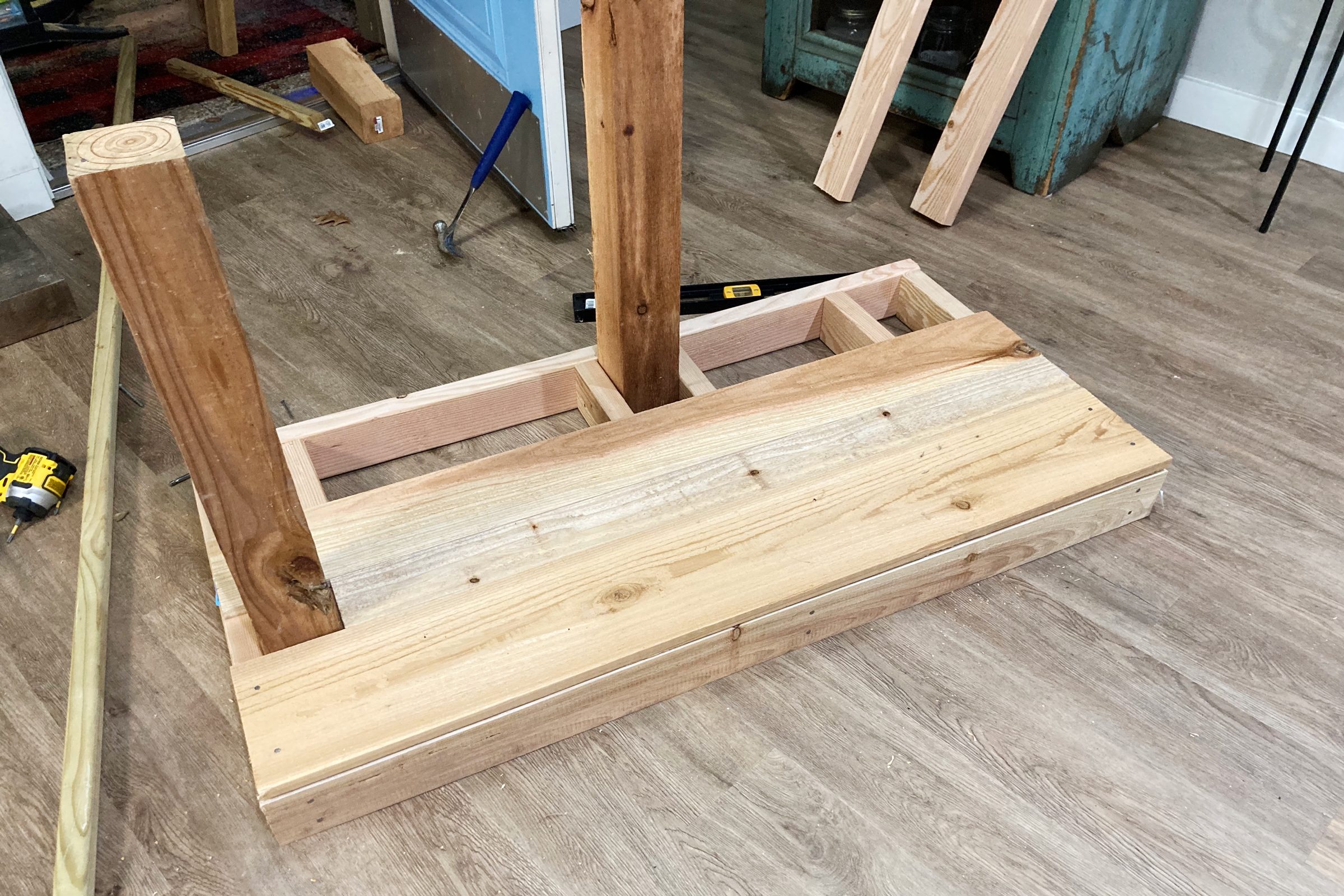 Diy Cat Tree And Towerstep 5 Cat Tree Add Floor And Posts Ally Childress For Fhm Jvedit