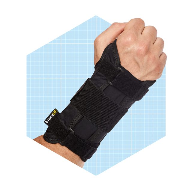 Braceup Carpal Tunnel Wrist Brace For Men And Women Ecomm Amazon.com