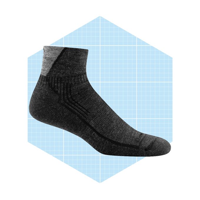 Men's Hiker Quarter Midweight Hiking Sock Last Chance Ecomm Darntough.com