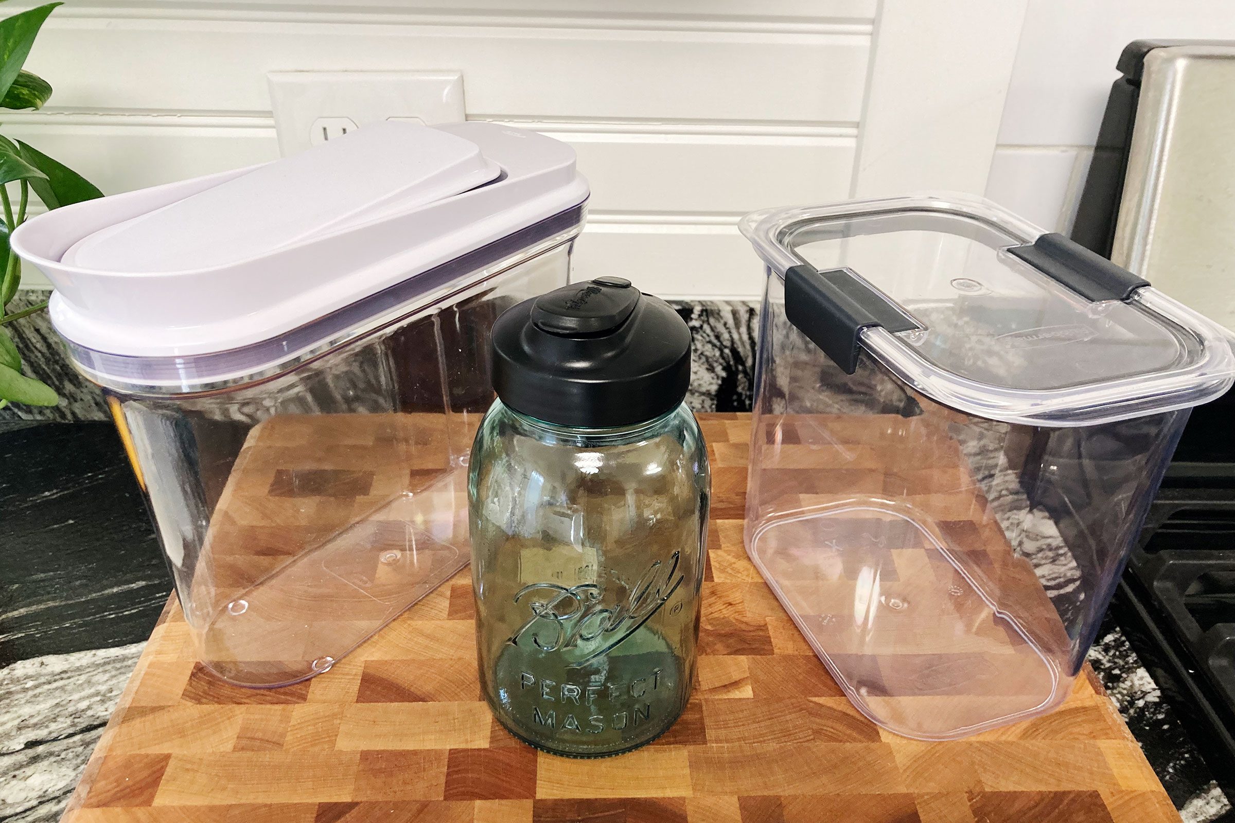 Choose Container disinfectant wipes