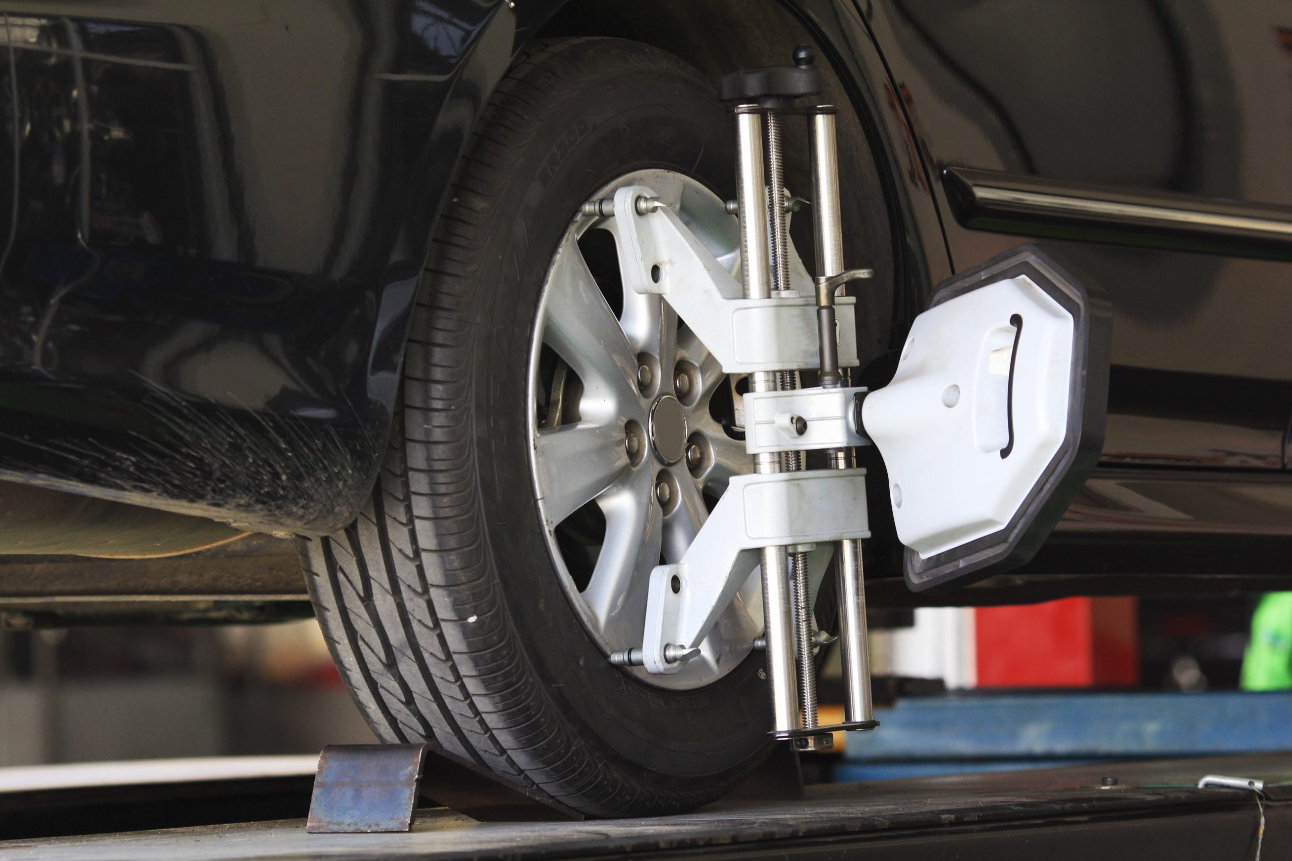 Tire Alignment vs. Balance: What’s the Difference?