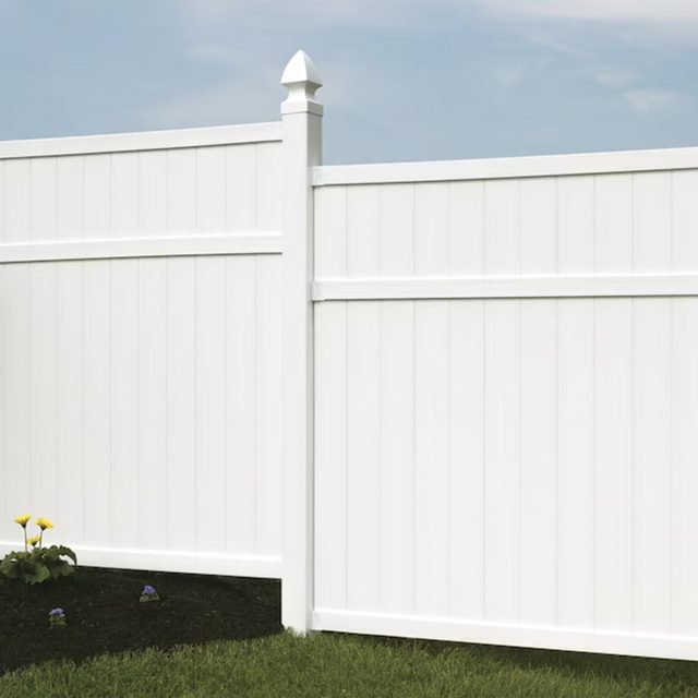 Freedom Brighton White Vinyl Standard Fence Panel Ecomm Lowes.com