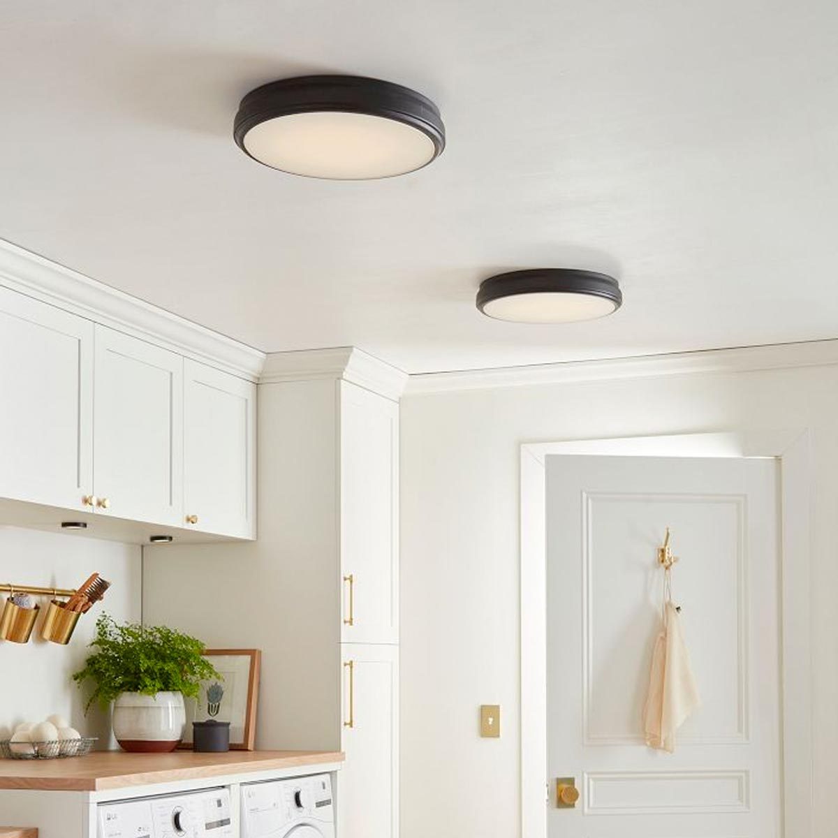 Cully 16 Flush Mount Fixture