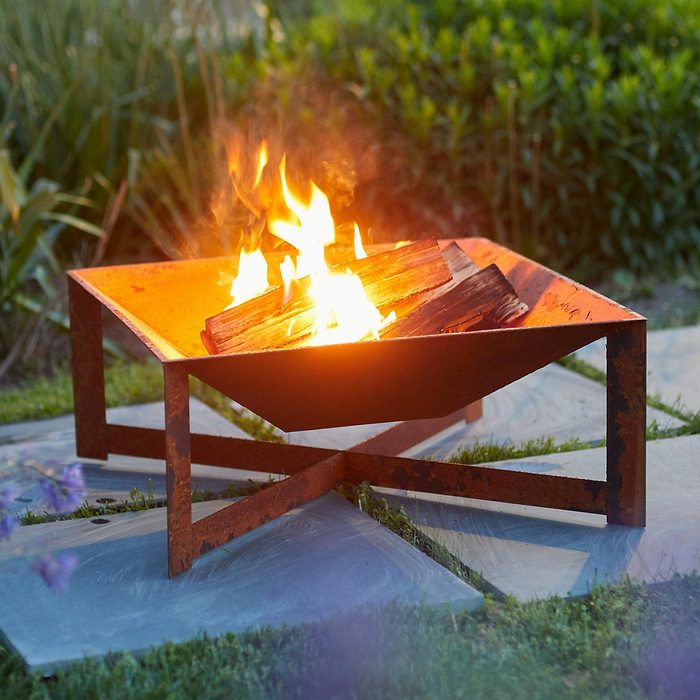 Low Cross Leg Fire Pit