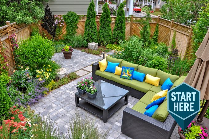 Backyard Gettyimages 1452751854