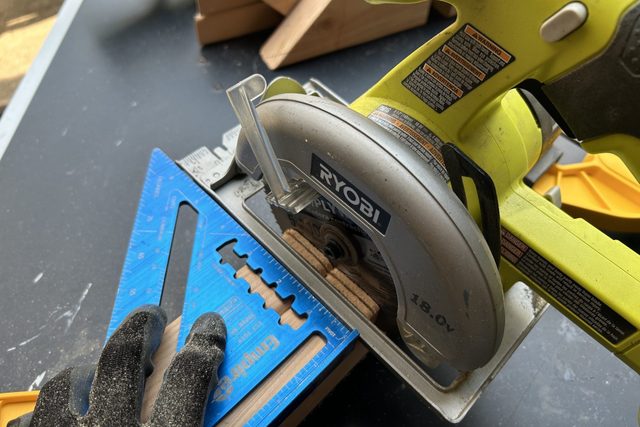 Cat Hammock Cut Notches With Circular Saw