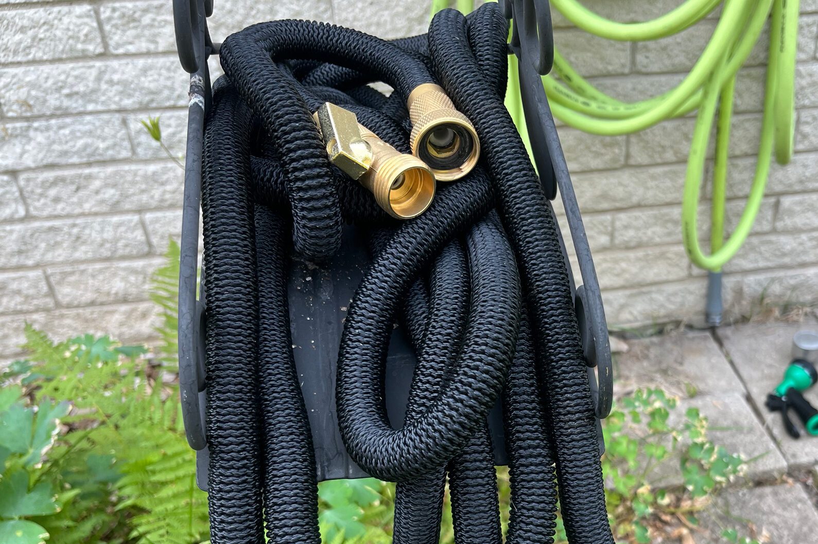 Flexi Hose in a holder