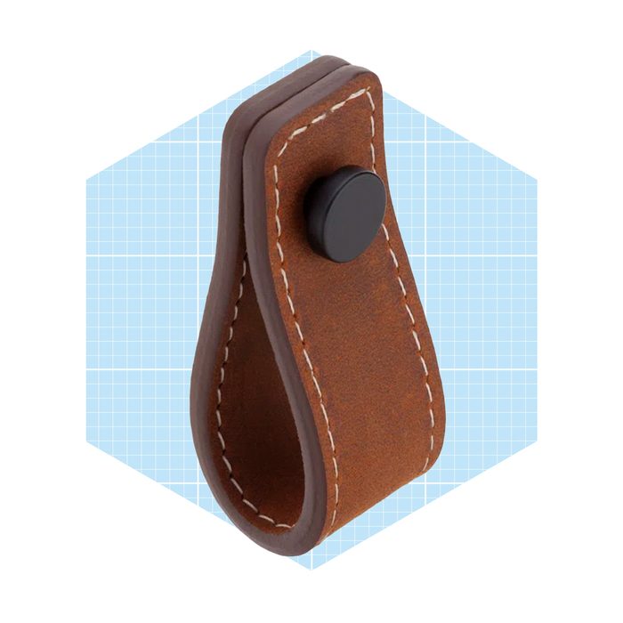 Saddle Leather Loop Pull