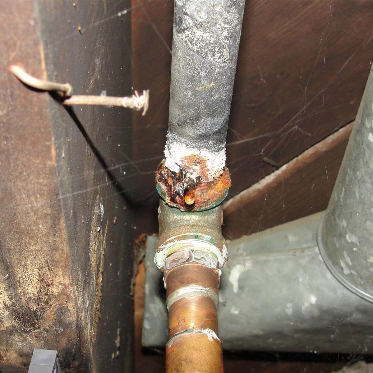 Fh23ono 628 53 Leaking Galvanized Pipe