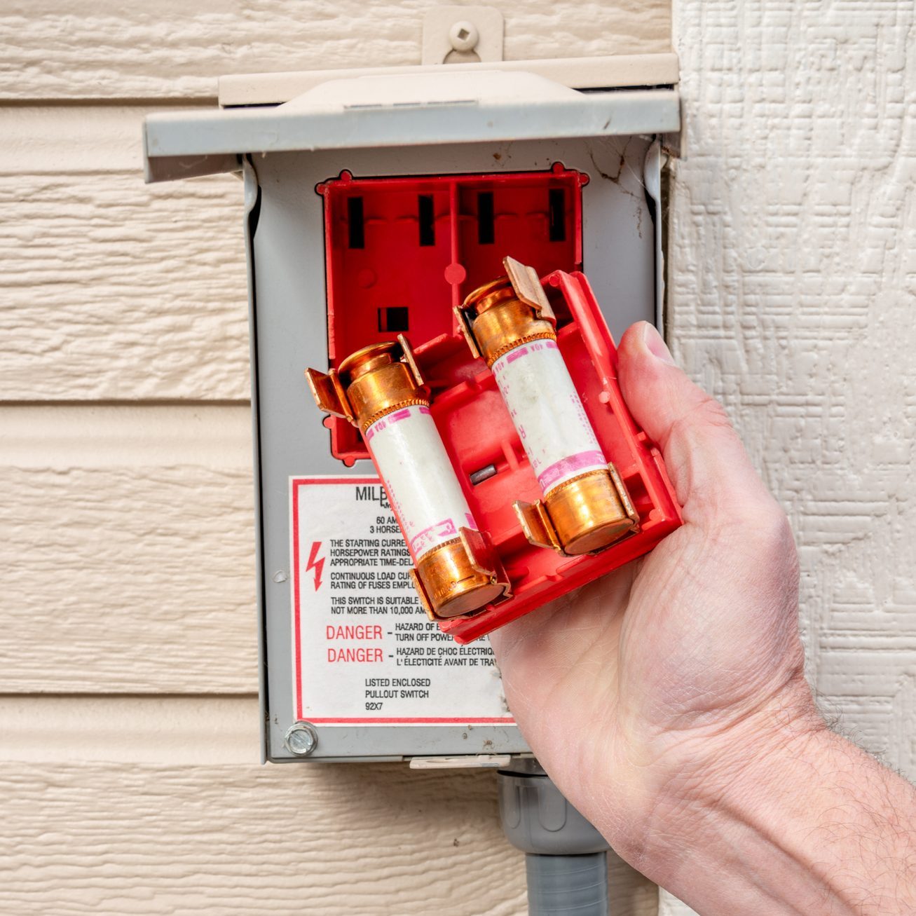 Homeowner’s Guide to an AC Fuse Box