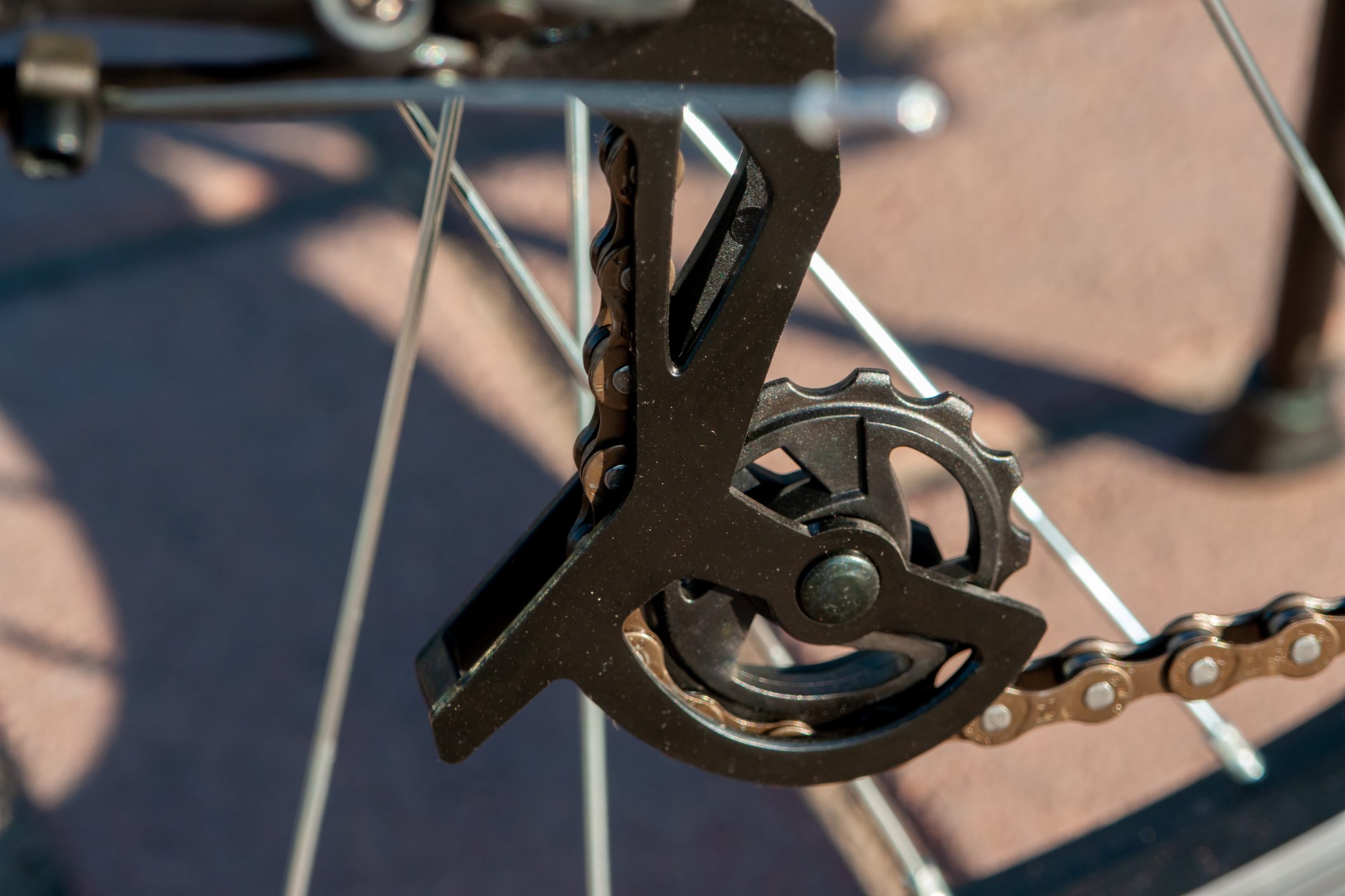 Electric bike derailleur gearbox chain detail