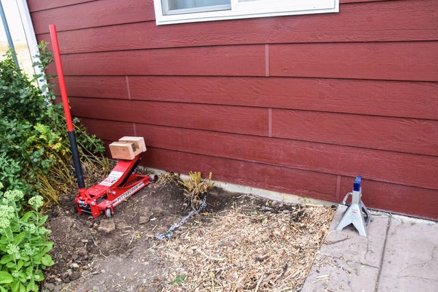 Chain On The Shrub And Jack And Jack Lift In Place