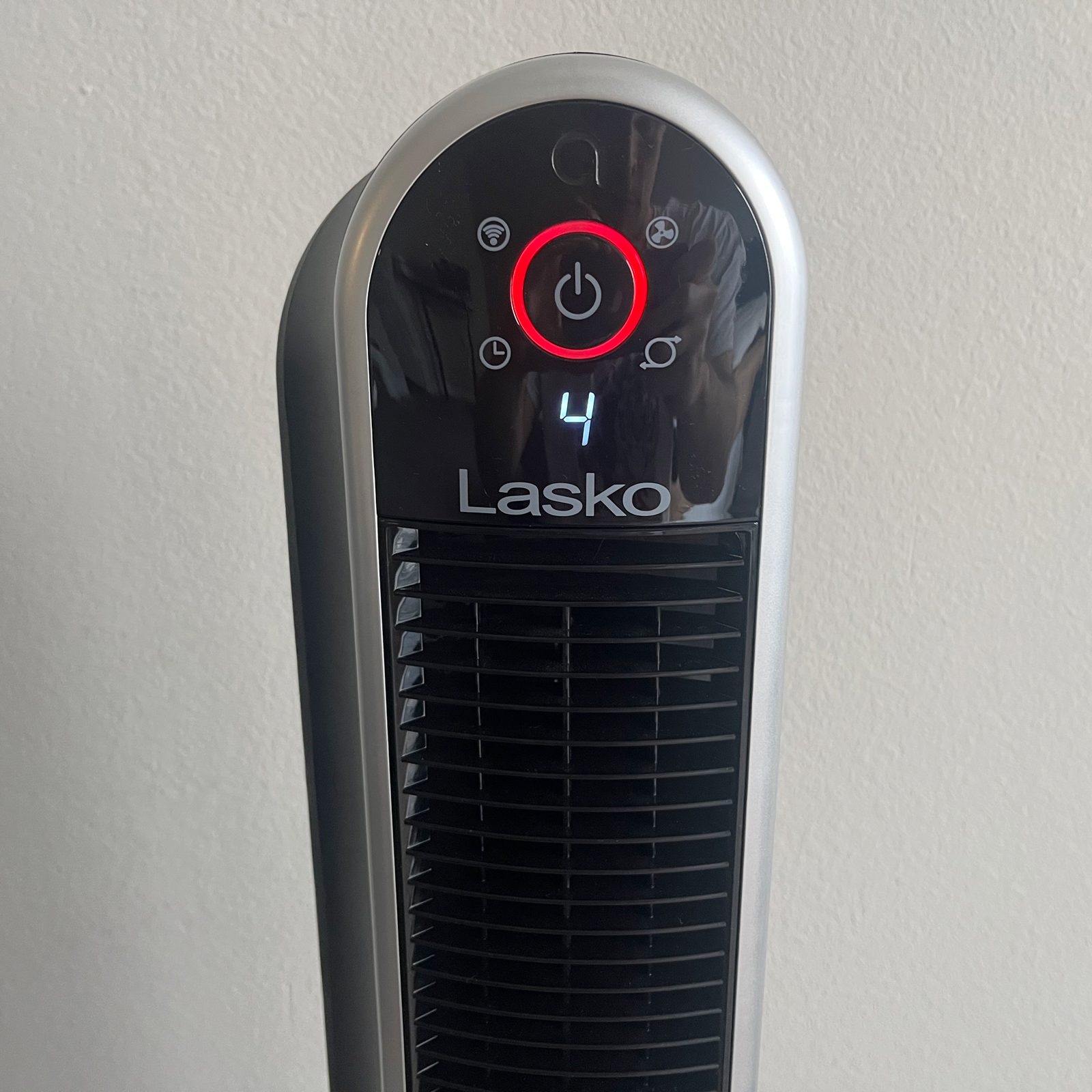 Lasko Smart Fan Tower screen close up