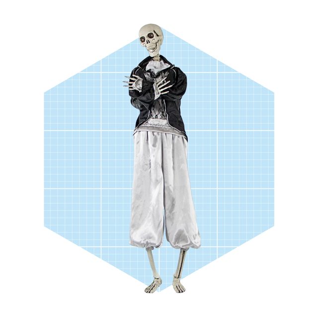 Talking Skeleton Groom