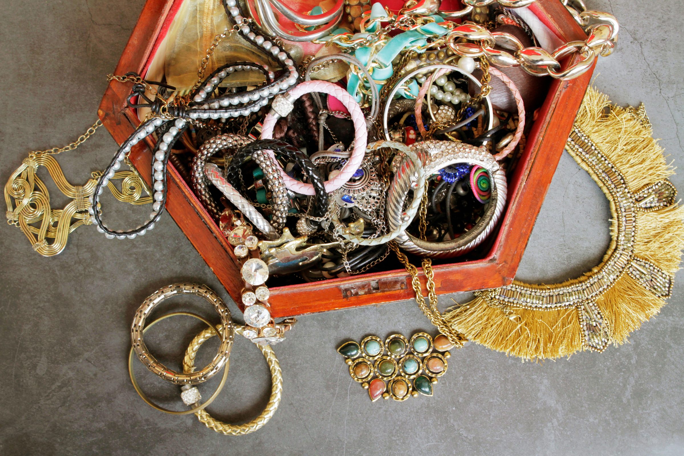 messy jewelry box