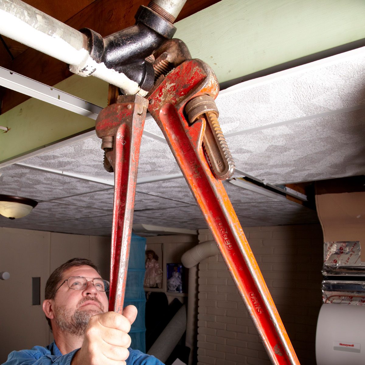 How to Remove a Cleanout Plug That’s Stuck