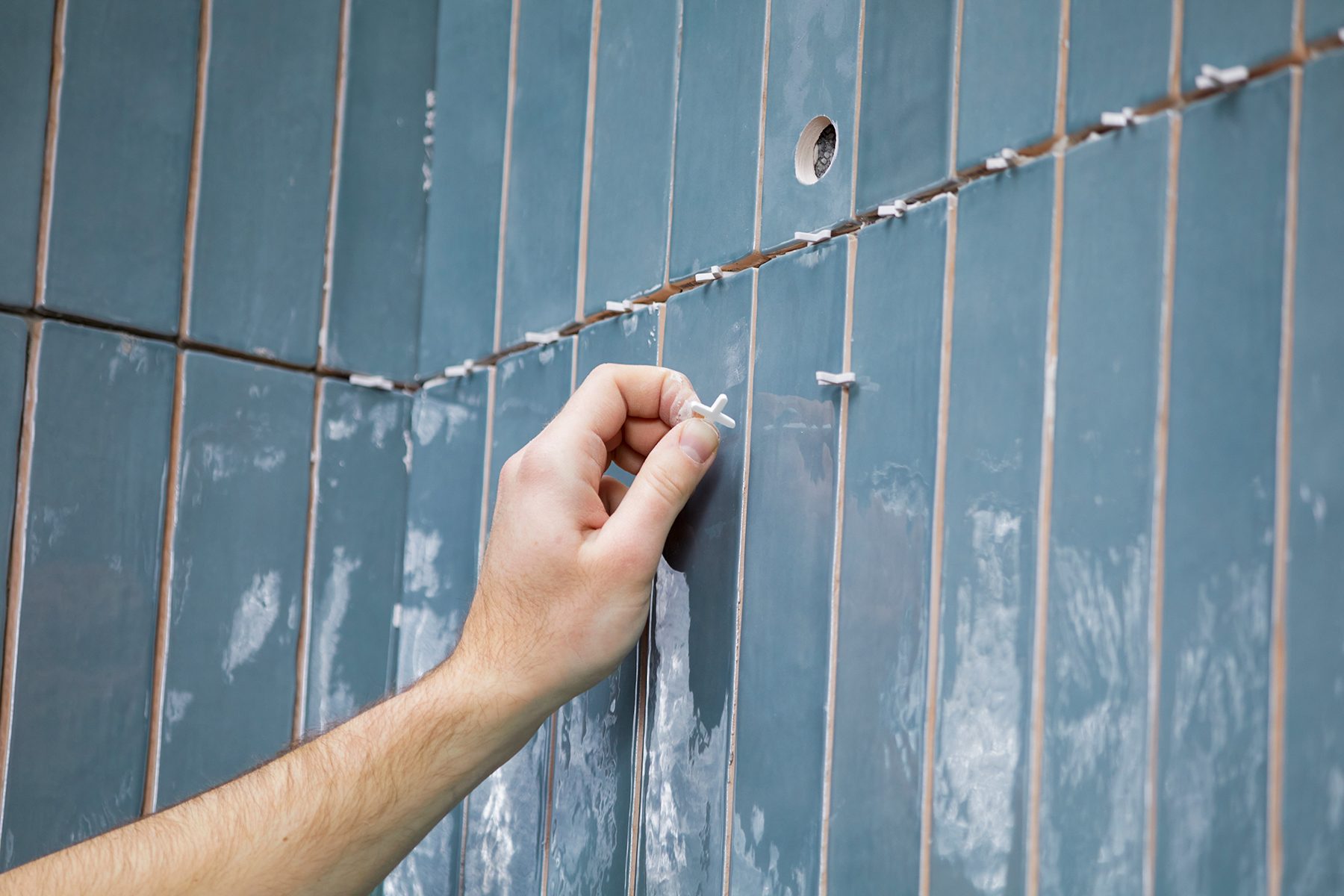 How To Tile A Shower Fhmmar24 Remove Tile Spacers Md 10 13 2b Ssedit