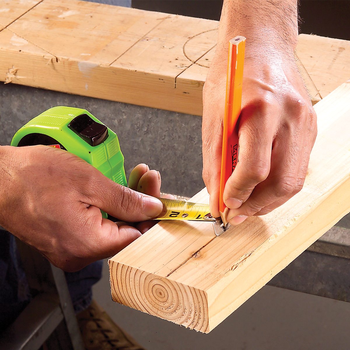 How To Make Angle Cuts With A Circular Saw Fh05jun 459 07 001