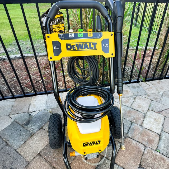 Dewalt DWPW2400 Pressure Washer