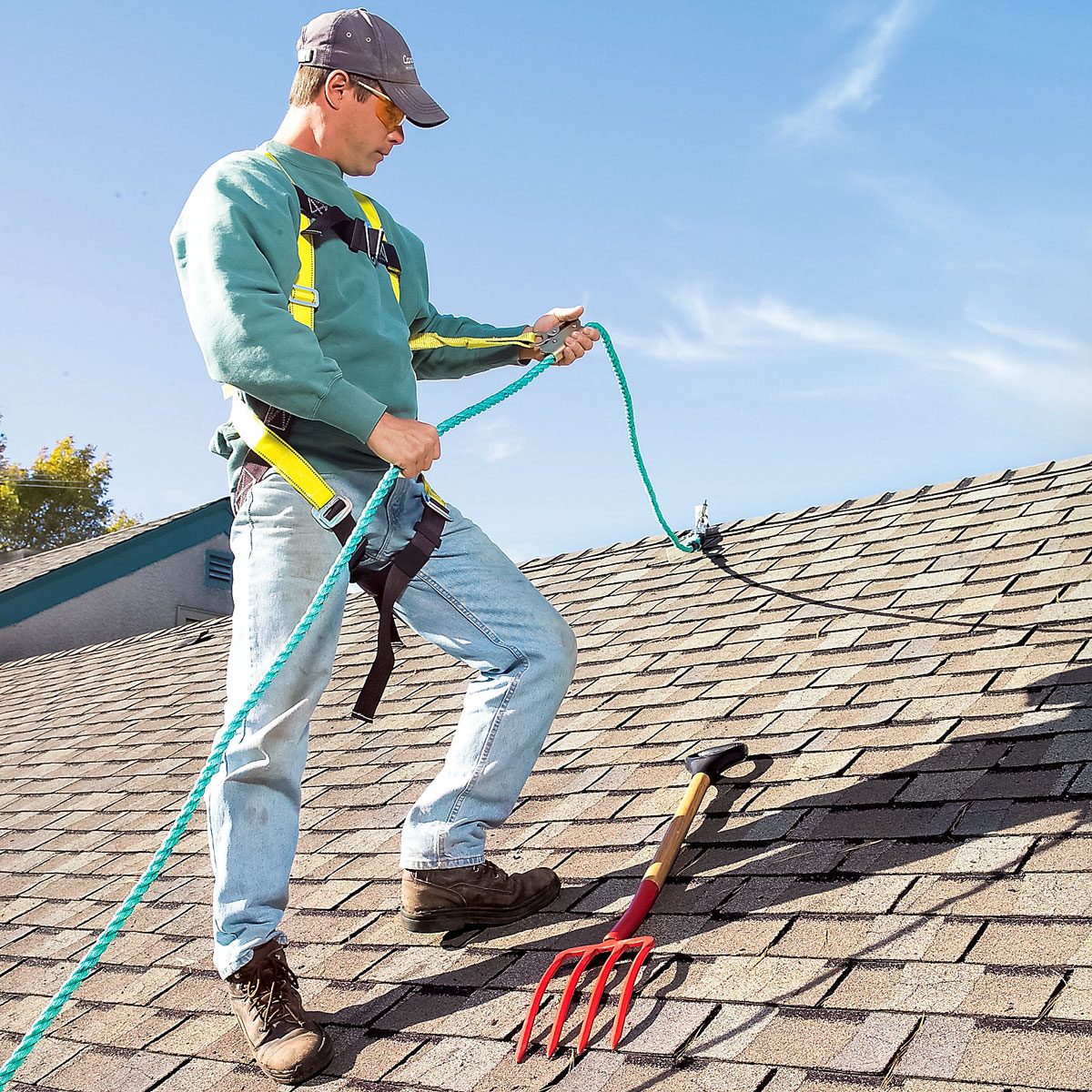 How To Tear Off Roof Shingles Fh06jun 469 54 011 Ksedit