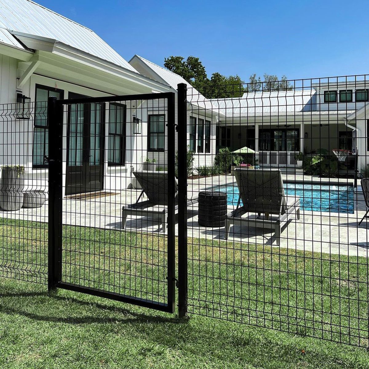 Powder Coated Steel Pool Fence