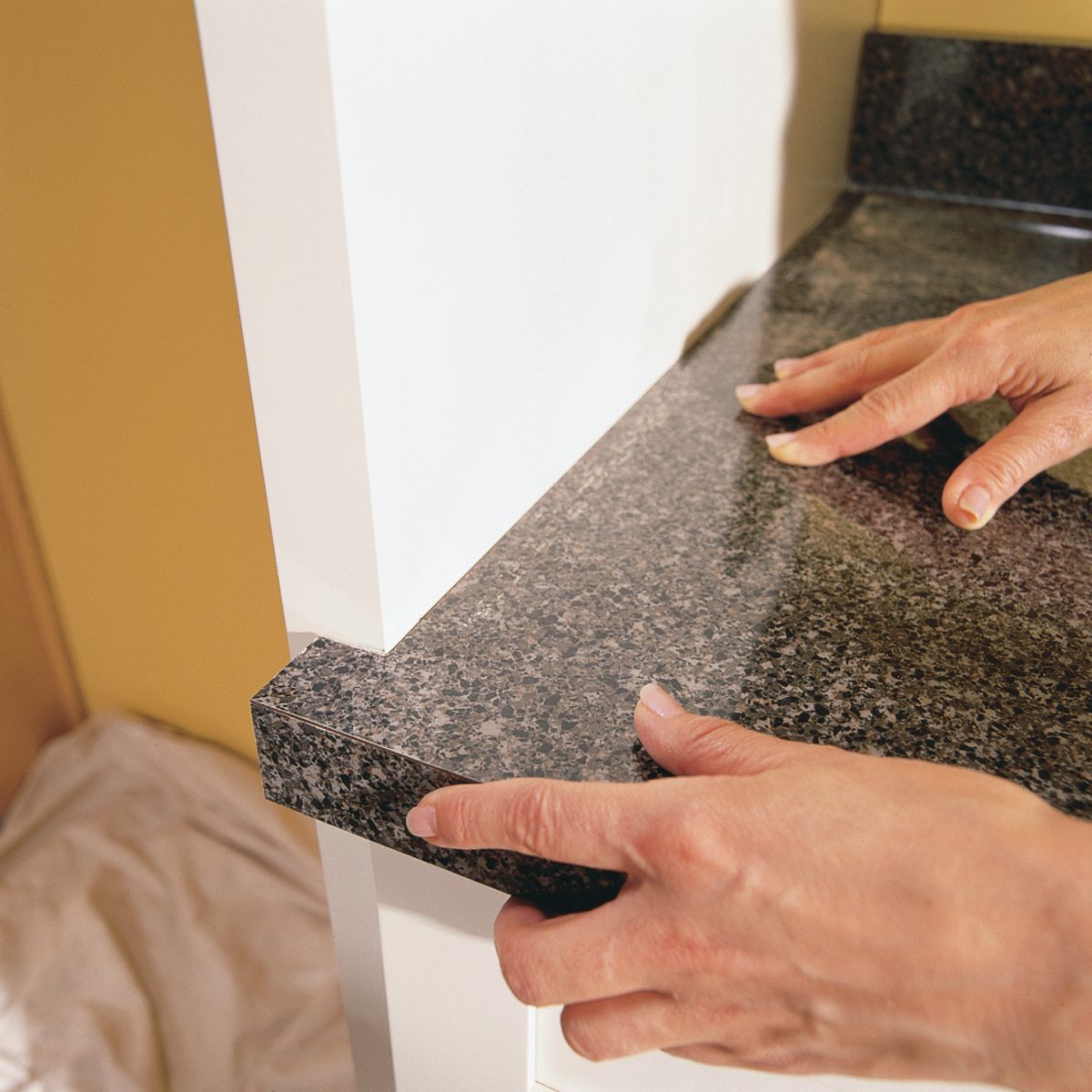 How To Install Laminate Countertops 