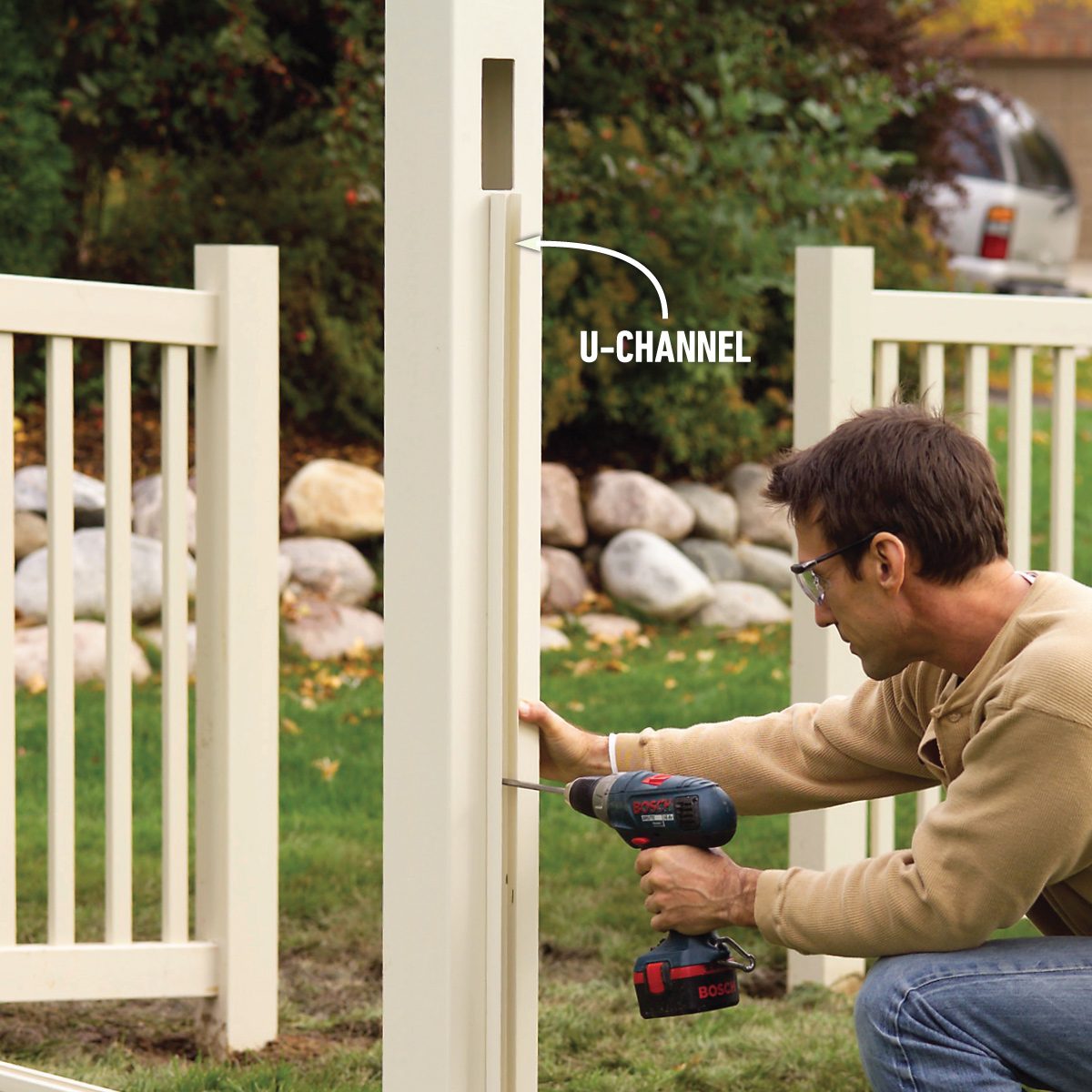 How To Install A Vinyl Fence fasten u-channels