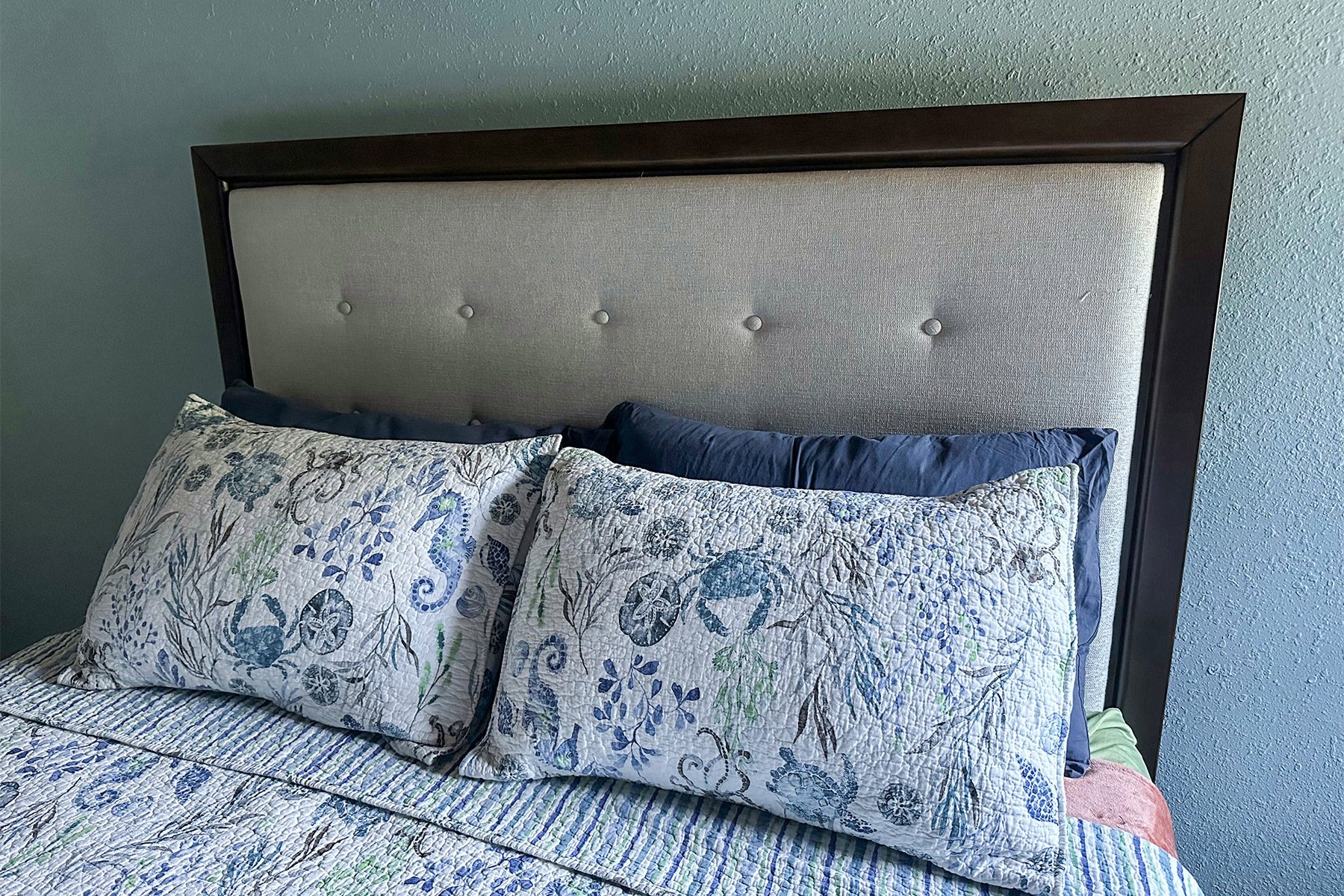 Raymour Headboard