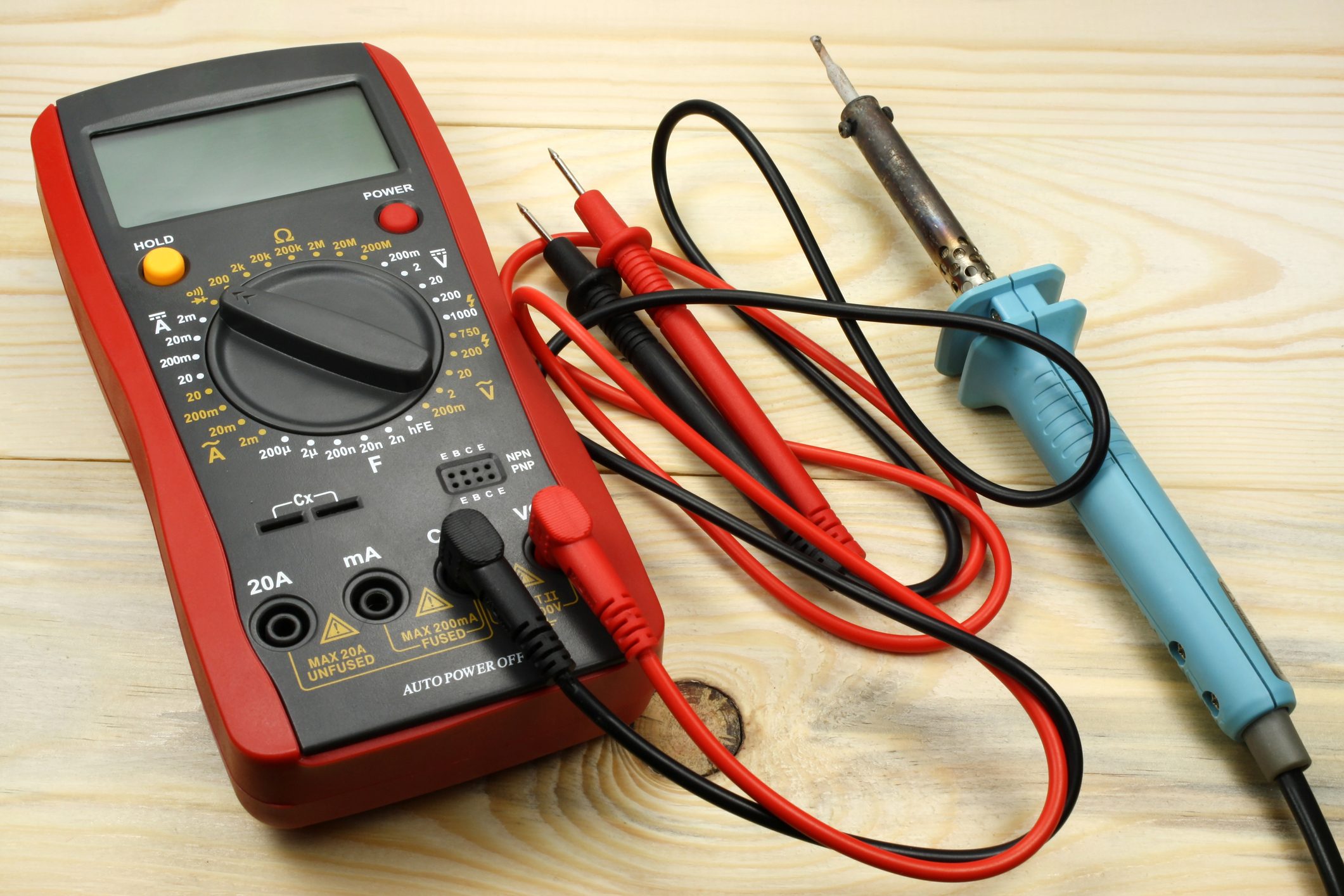 Digital multimeter