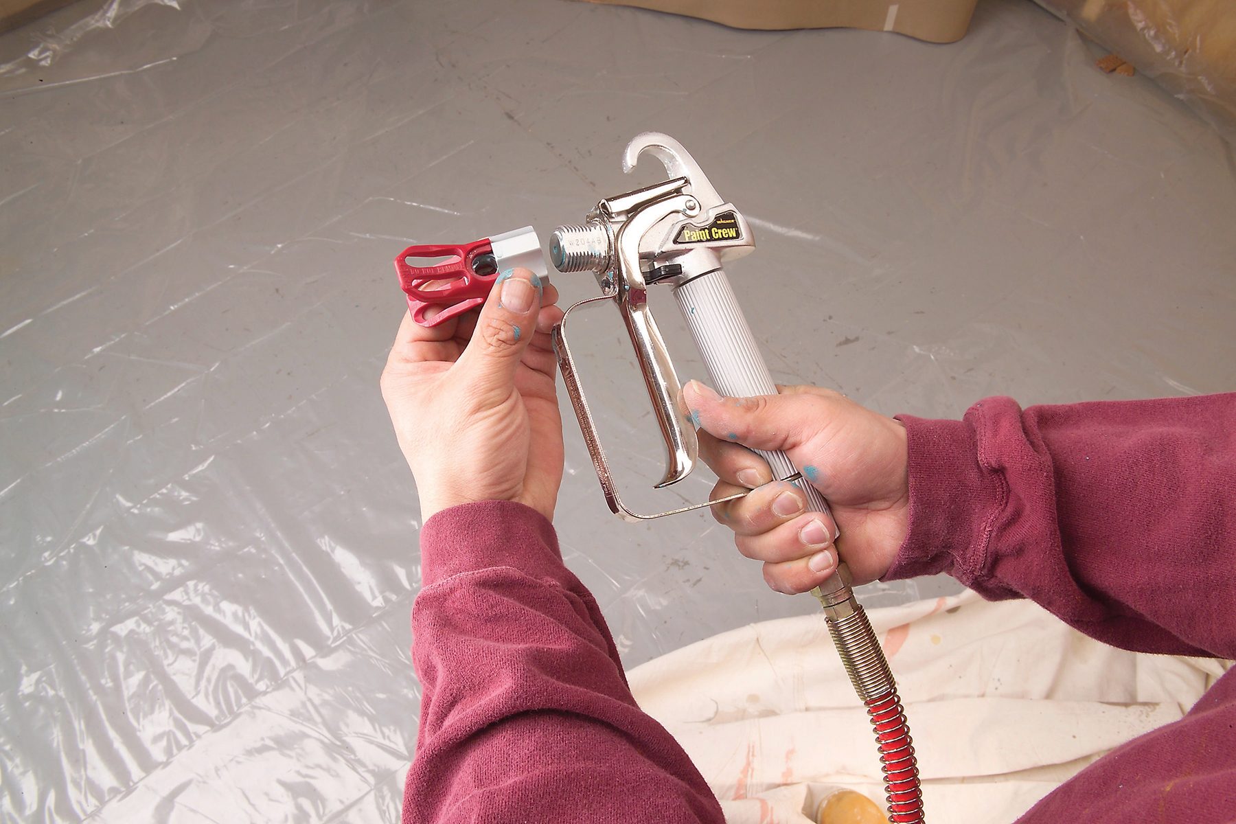 How To Paint With An Airless Sprayer Fh06jun 469 07 006