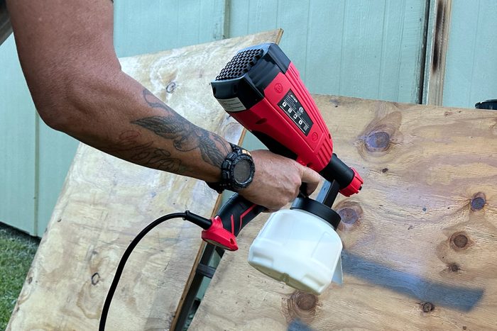 Fhma24 Yattich Hvlp Paint Sprayer Pamela Bondurant 02 Ssedit