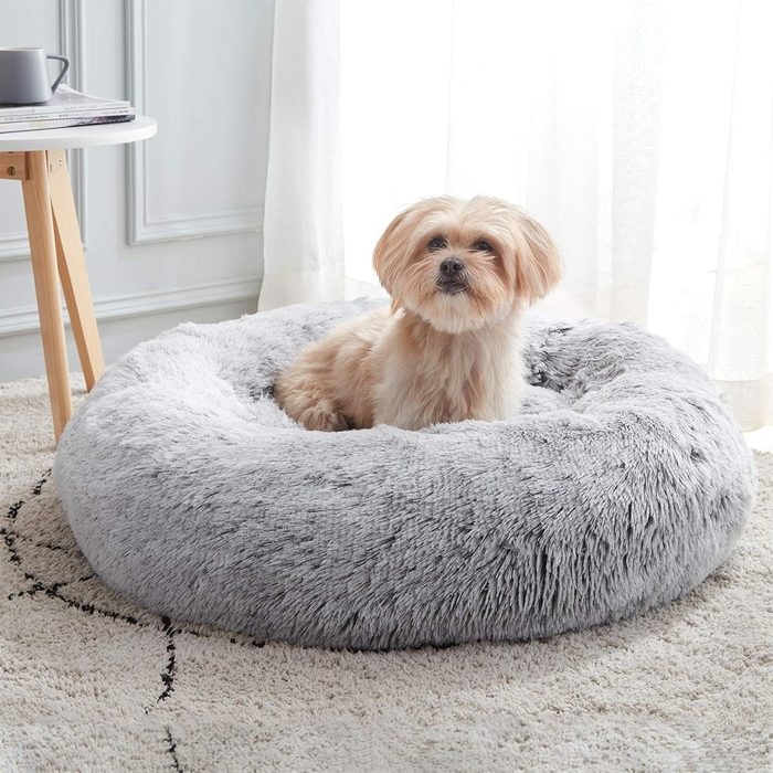 Calming Pet Bed Ecomm Via Amazon.com