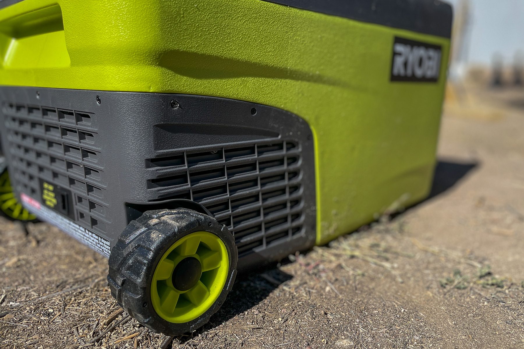 Ryobi One+ 18v 24 Qt. Hybrid Battery Powered Iceless Cooler