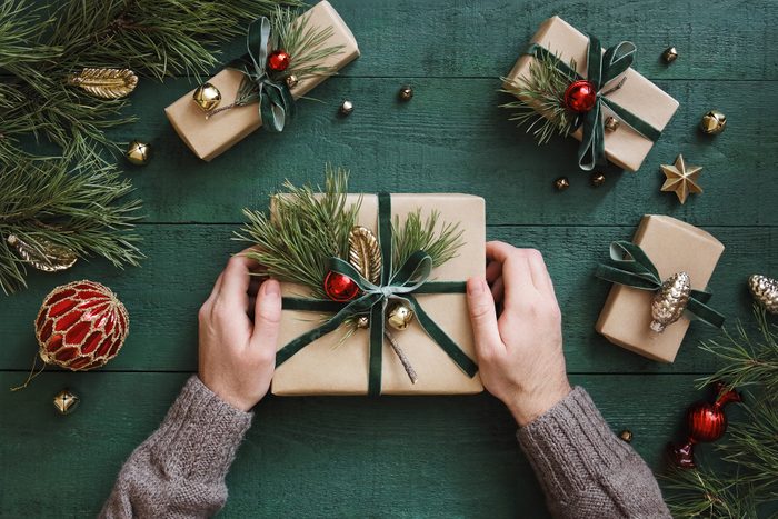 10 Hacks To Make Holiday Decorating Cheaper And Easier Gettyimages 1351872911