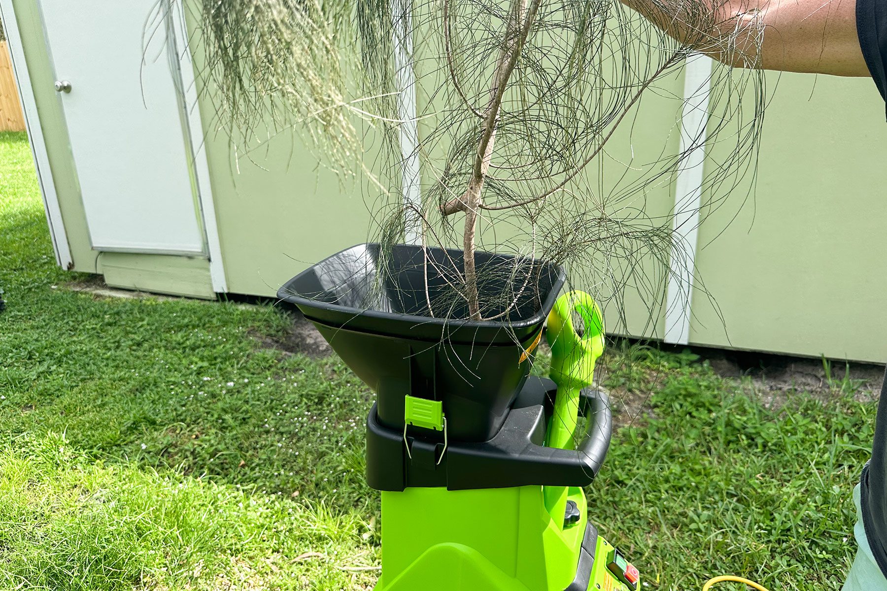 Fhma24 Earthwise Gs70015 15 Amp Electric Chipper Pamela Bondurant 02 Ssedit