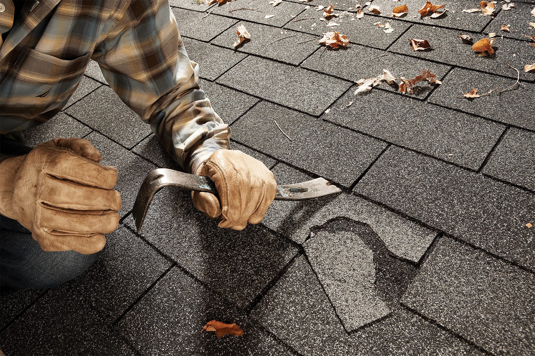 Silent Signs That Your House Has A Serious Problem Damaged Shingles