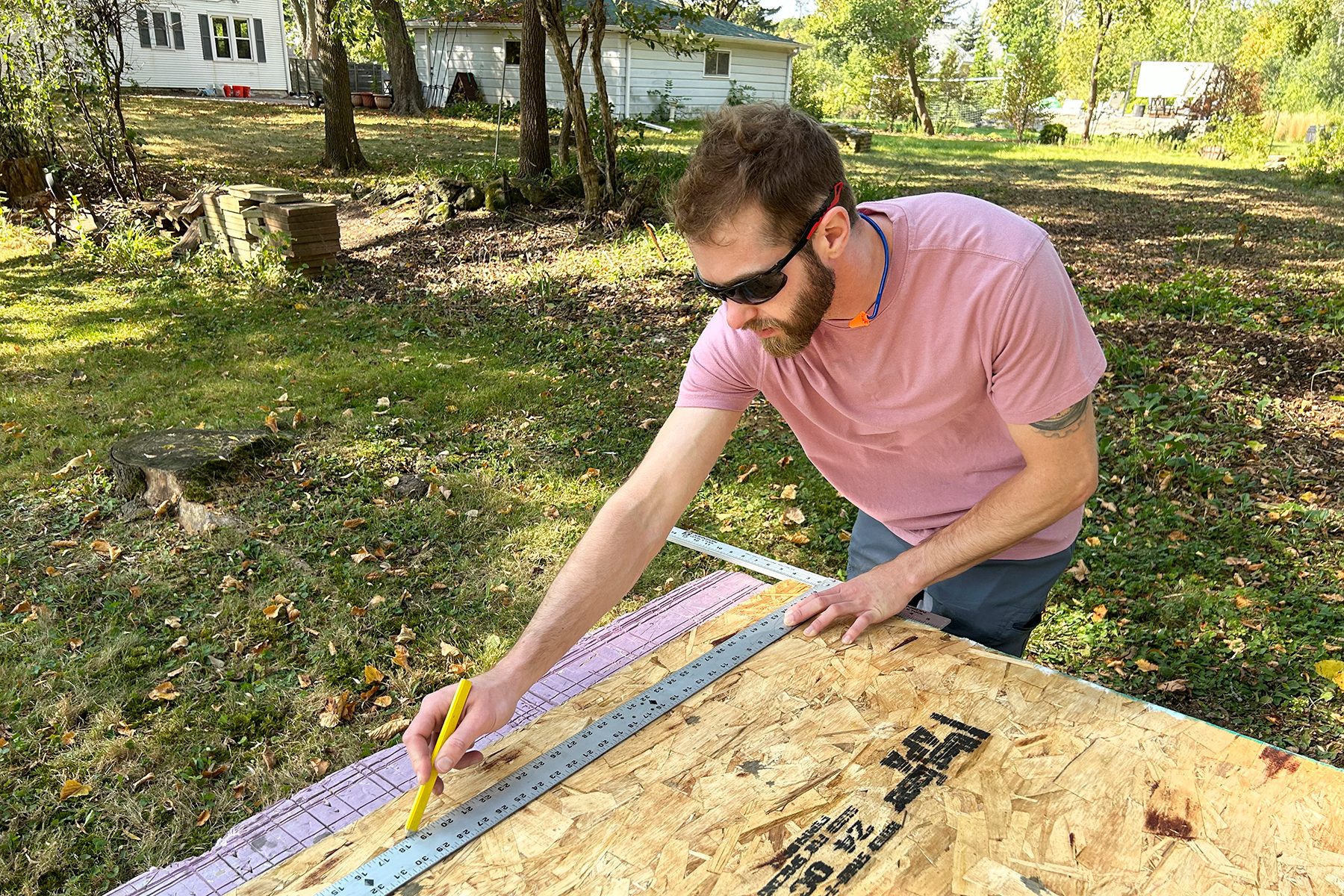 What Is A Track Saw And How Do You Use It Fhmvs24 Mf 09 18 Tracksaw 3