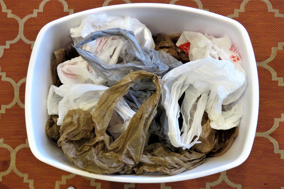 9 Ways To Organize And Store Plastic Bags