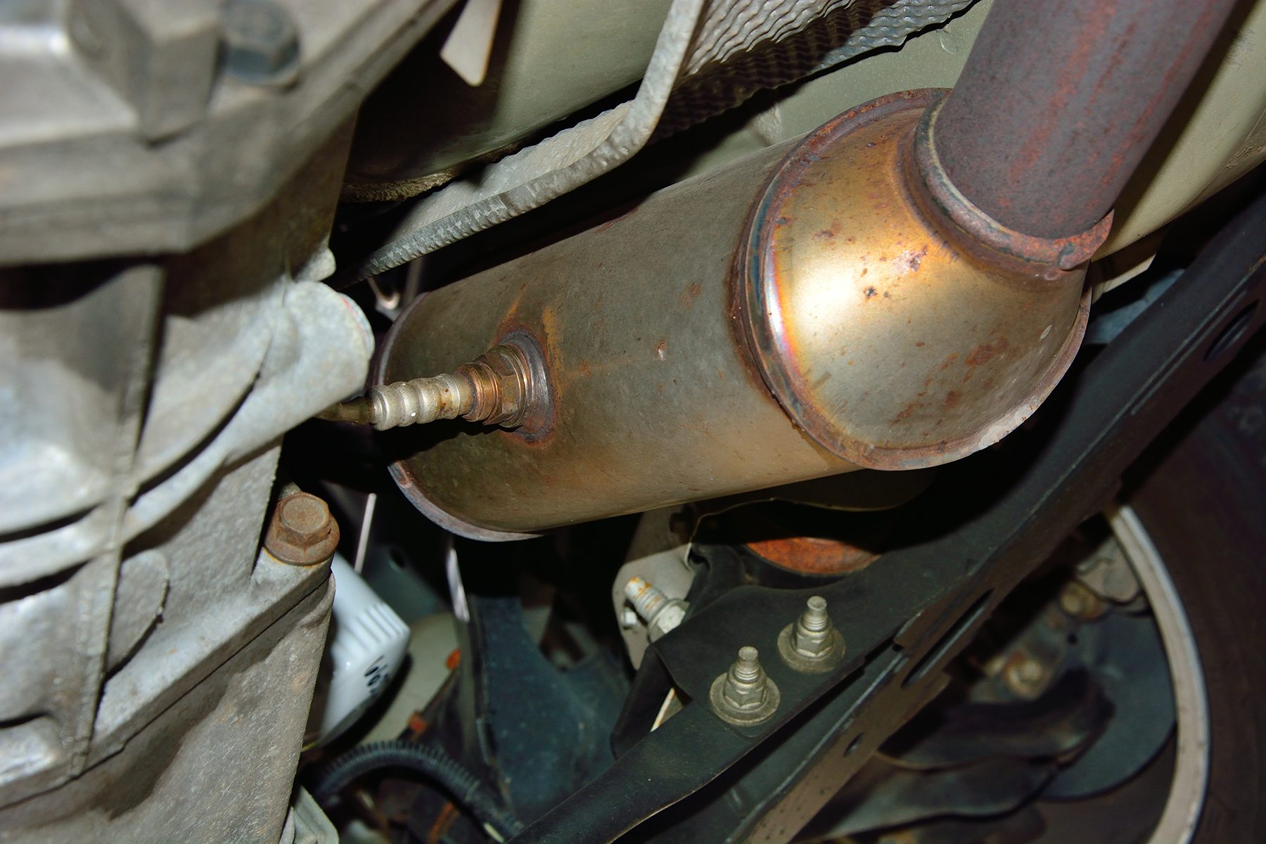 Car Smells Like Rotten Eggs Gettyimages 1315064788