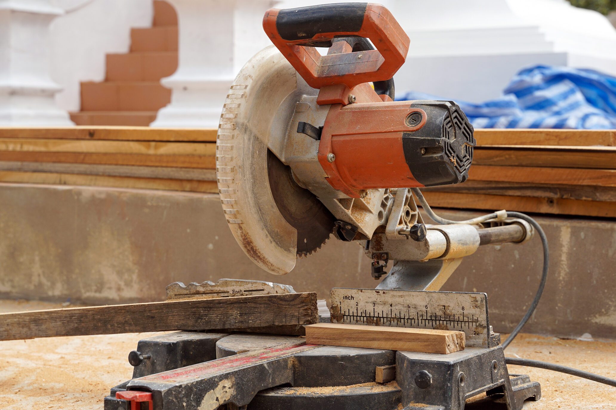 A miter saw is a tool that allows you to cut at various angles. You can use a miter saw to quickly cut picture frames, door frames, window frames, and more. Soft and selective focus.