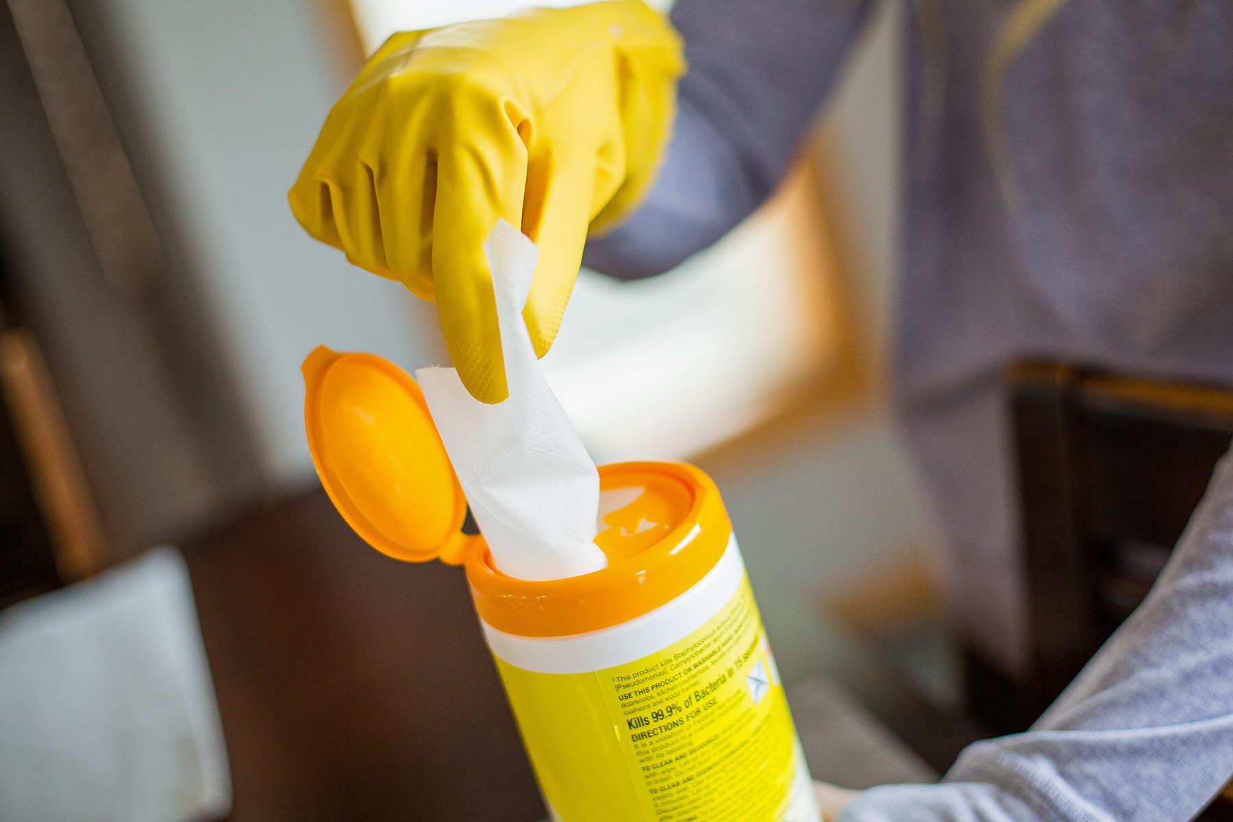 The Dangers of Overusing Disinfectant Wipes (and What to Use Instead)