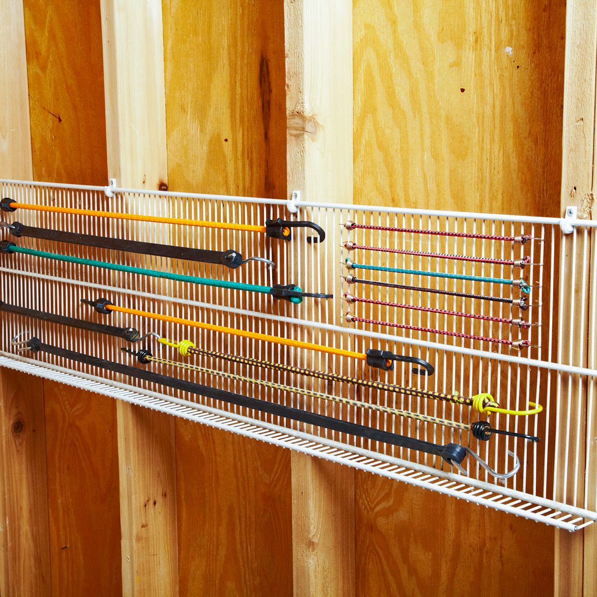 20 Bungee Cord Hacks You'll Wish You Knew Sooner